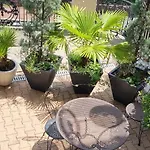 Appt Vue Parc, Avec Terrasse *