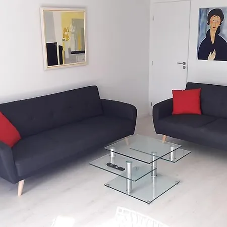 Appt Vue Parc, Avec Terrasse *