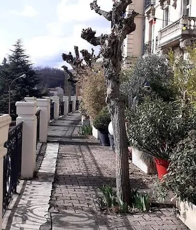 Appartement Appt Vue Parc, Avec Terrasse *
