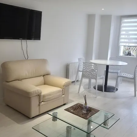 Appt Vue Parc, Avec Terrasse Appartement *