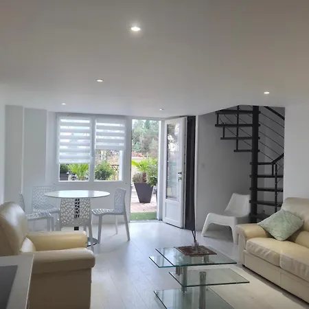 Appt Vue Parc, Avec Terrasse Appartement Châtel-Guyon