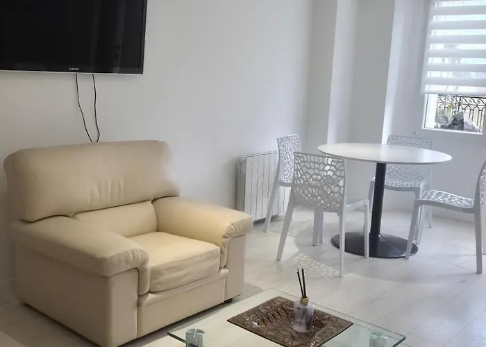 Appt Vue Parc, Avec Terrasse Apartment *